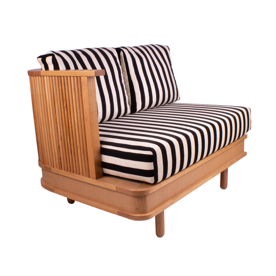 RESTAURANT SEATING